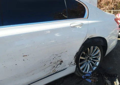 2016 BMW 740I from USA, damaged, VIN WBA7E2C54GG548245